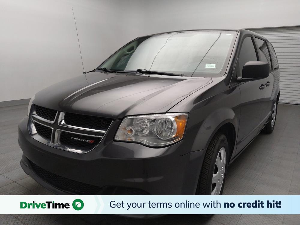 Gray 2018 Dodge Grand Caravan Minivan Front-Wheel Drive 6-Speed Automatic