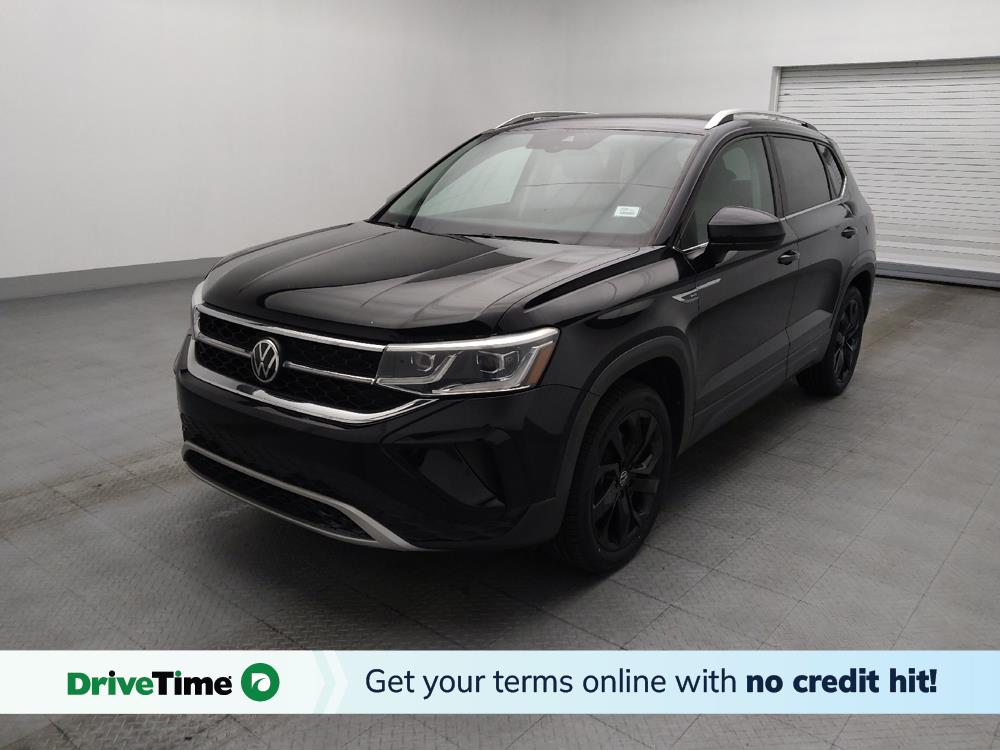 Gray 2022 Volkswagen Taos SUV / Crossover Front-Wheel Drive 8-Speed Automatic