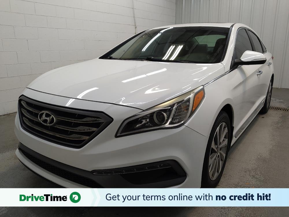 White 2017 Hyundai Sonata Sedan Front-Wheel Drive 6-Speed Automatic