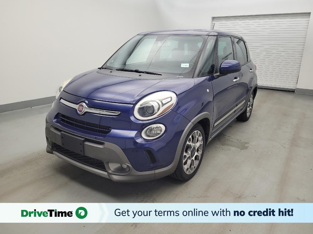 2017 FIAT 500L Azul Hatchback Tracción delantera 6 velocidades Automática