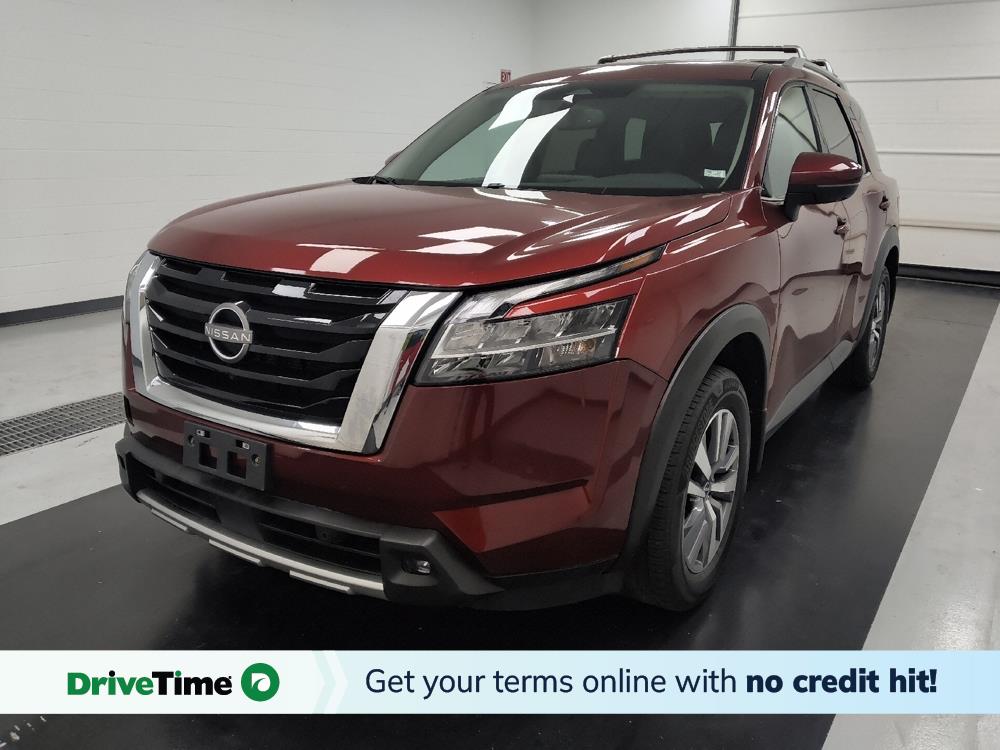 Red 2022 Nissan Pathfinder SUV / Crossover Front-Wheel Drive 9-Speed Automatic